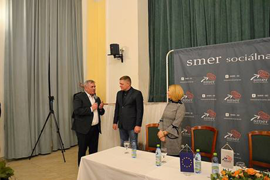 Stretnutie s predsedom strany SMER-SD Robertom Ficom v Michalovciach - foto č. 11