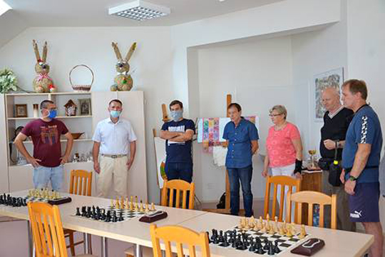 Šachový turnaj SMER-SD Michalovce - foto č. 14