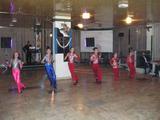 5. reprezentačný ples okresnej organizácie SMER - SD v Trebišove - foto č. 3